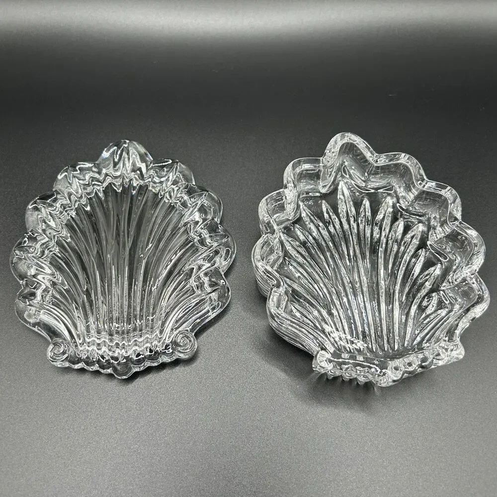 Vintage Sea Shell Shaped Small Glass Trinket Box